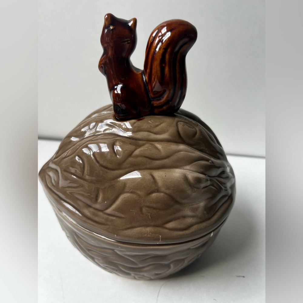 Vintage Ceramic Squirrel Dish - Picture 6 of 10